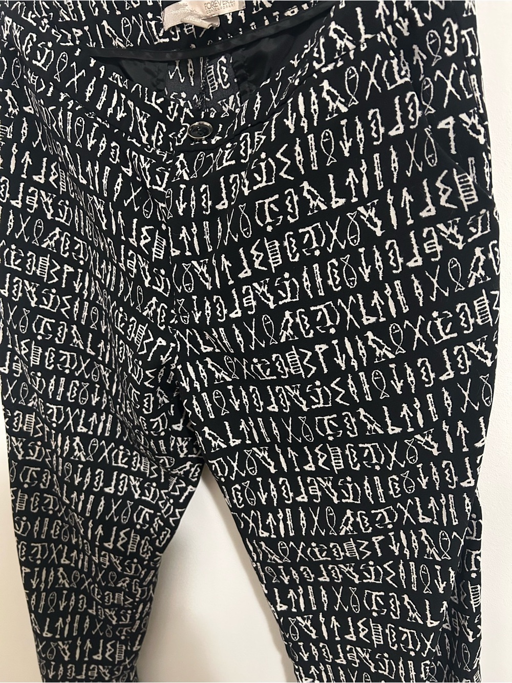 Graphic Black Patterned Casual Pants
